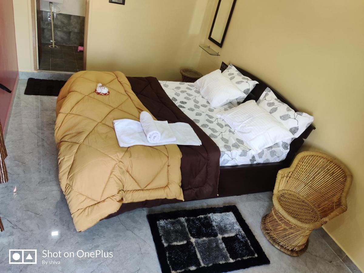 Lee Homestay Hampi Ngoại thất bức ảnh