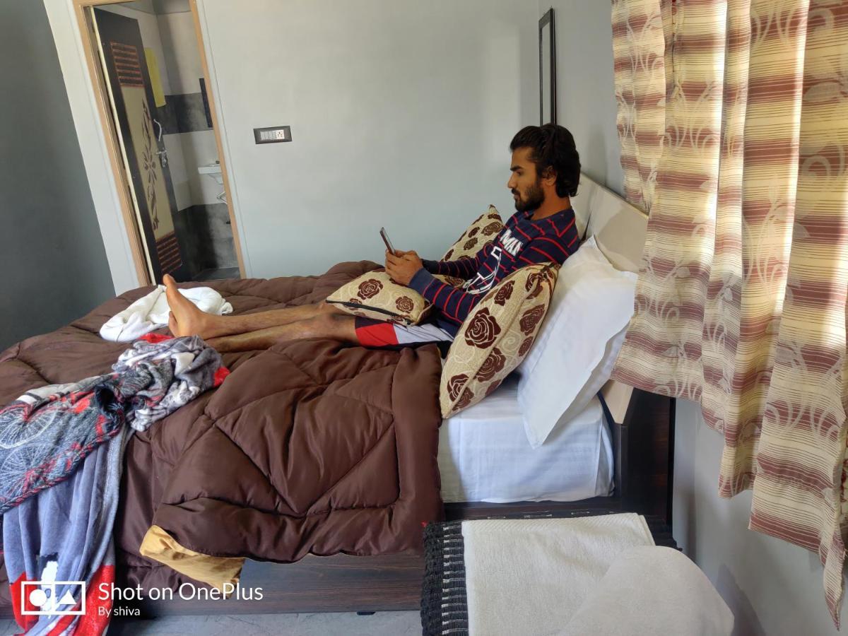 Lee Homestay Hampi Ngoại thất bức ảnh