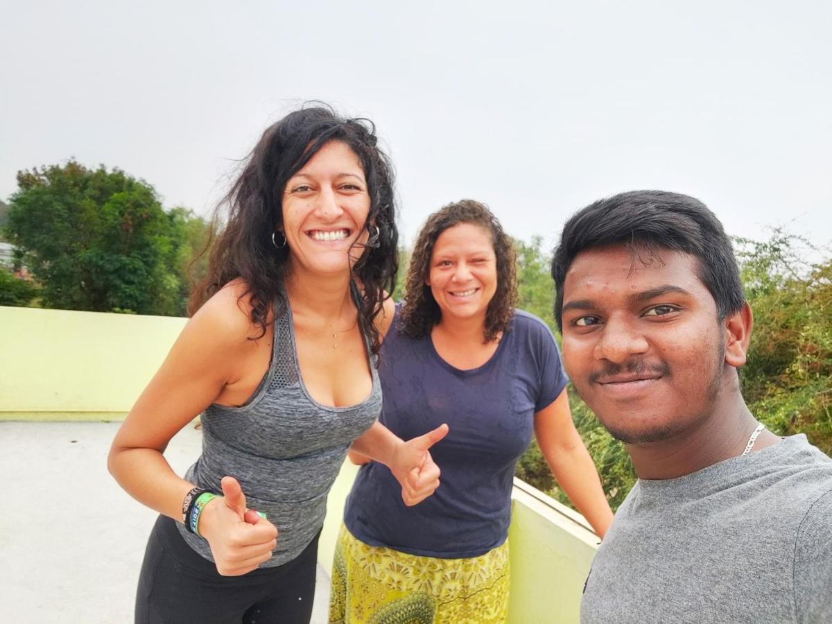 Lee Homestay Hampi Ngoại thất bức ảnh